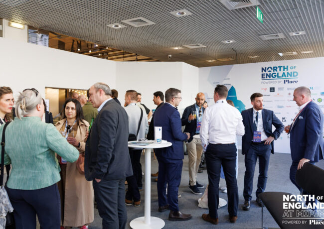 Closing reception, MIPIM, , Place Media Group ()