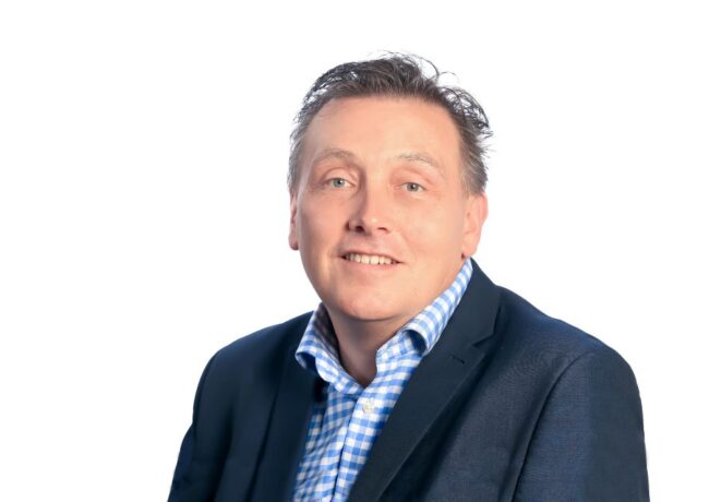 Rob Doherty, SES, p SES