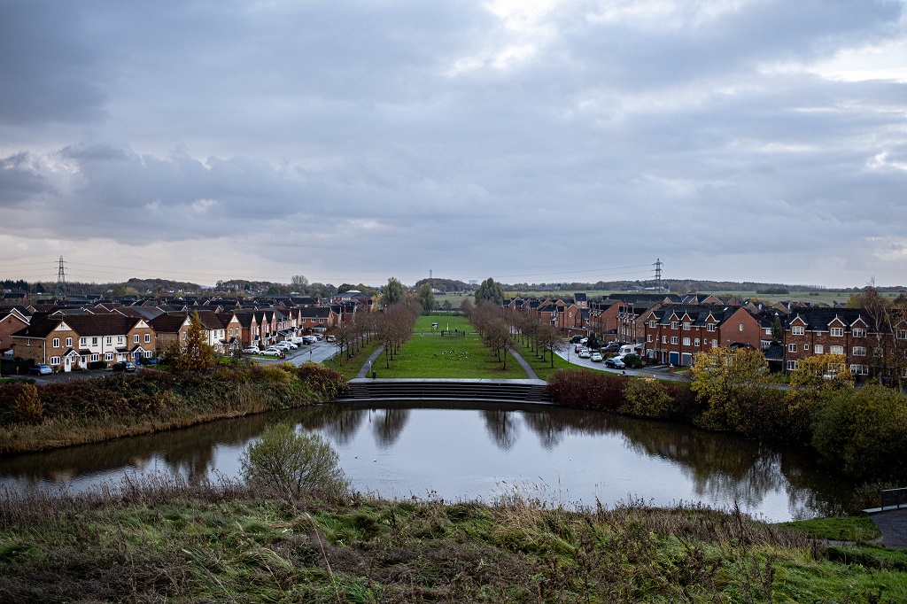 St Helens New Bold Estate, c Flickr user Gerald Murphy via CC BY ND . bit.ly SLASH DvkREB